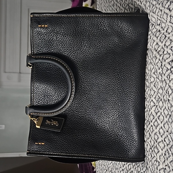 COACH Rogue - Picture 2 of 14